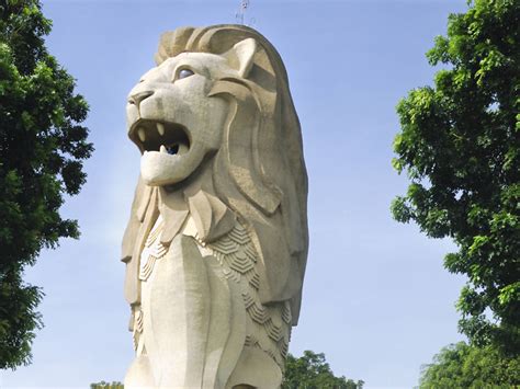 10 Merlions in Singapore and abroad, and the stories .